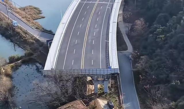 世界杯高清赛事直播-纵览热点｜计划投资上亿元，湖南常德一大桥停工成“断头桥”，沦为“摆设”六七年，当地：主要受政策调整所致，暂无启动计划